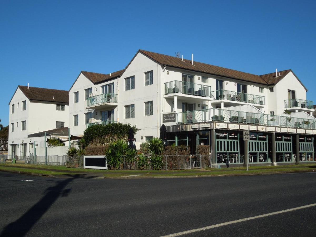Oceanside Hawks Nest Hotel Kültér fotó