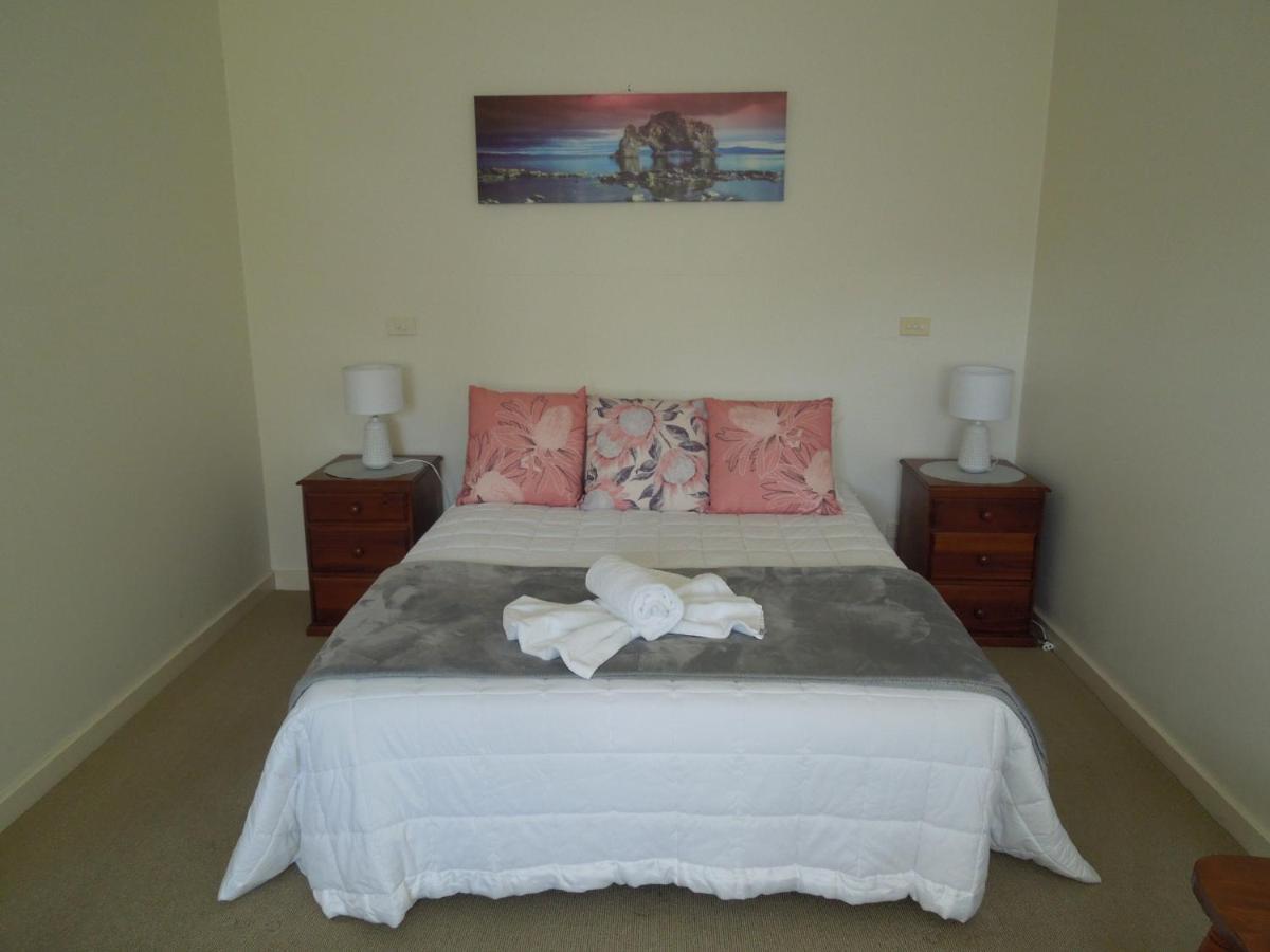 Oceanside Hawks Nest Hotel Kültér fotó