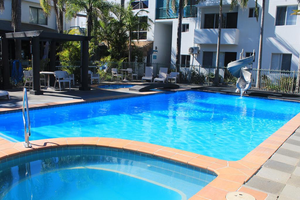 Oceanside Hawks Nest Hotel Kültér fotó